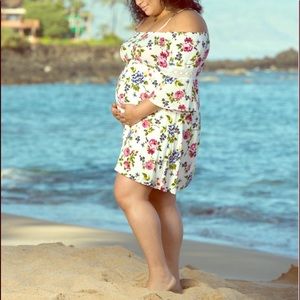 Maternity clothing bundle